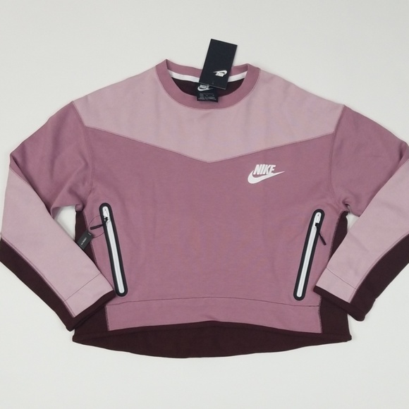 Nike Tops - Nike Crop Sweater Loose Fit